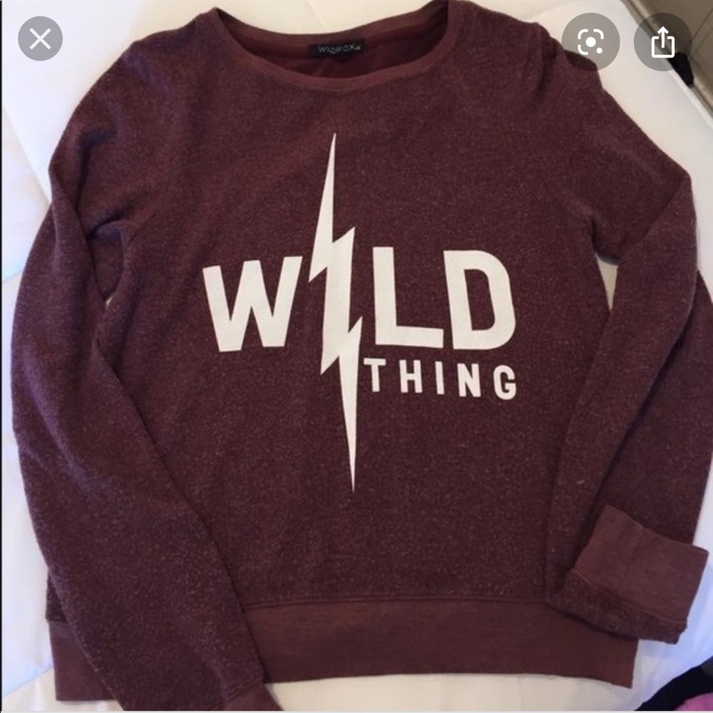 Wild fox red/maroon  size medium sweatshirt
